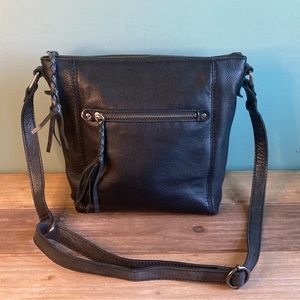The Sak Ashland Crossbody Leather Bag
